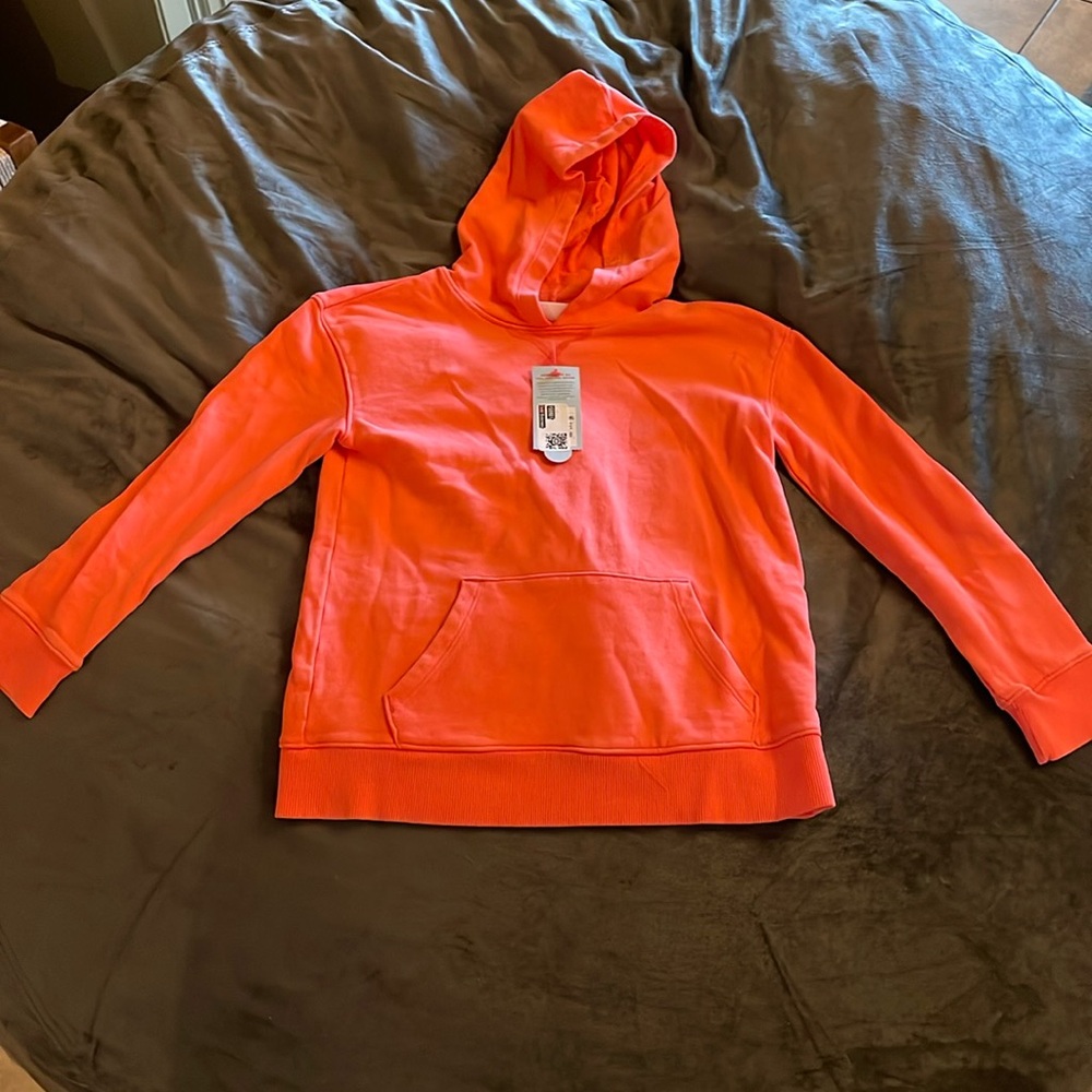 Cat and Jack …nwt pullover size small